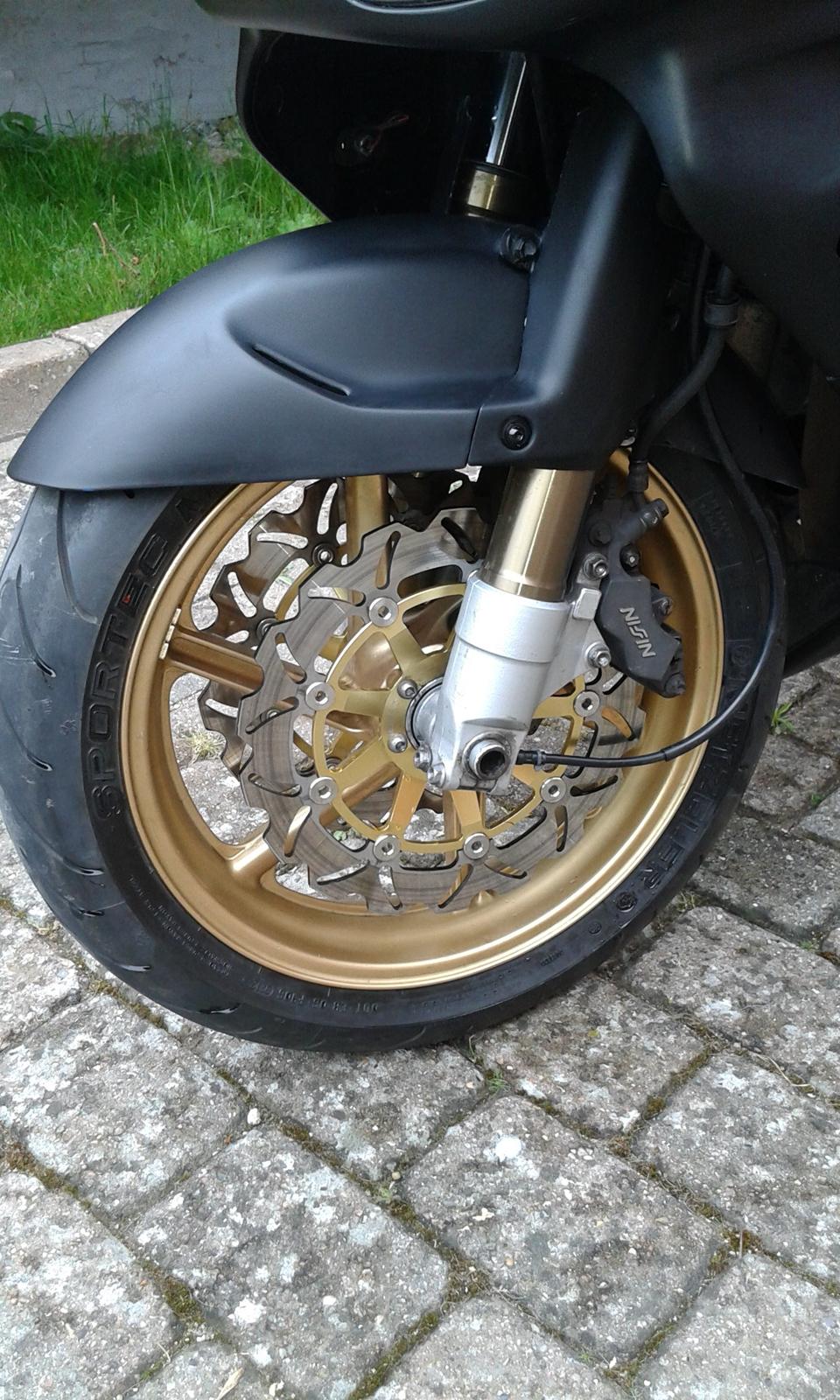 Honda CBR 900 RR Fireblade SC28 billede 14