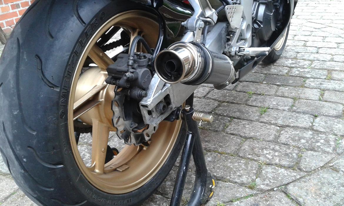 Honda CBR 900 RR Fireblade SC28 billede 16