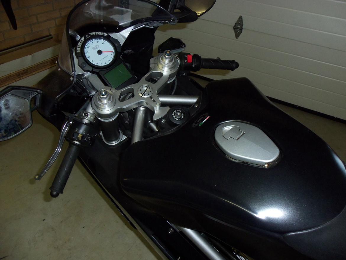 Ducati 749 dark billede 1