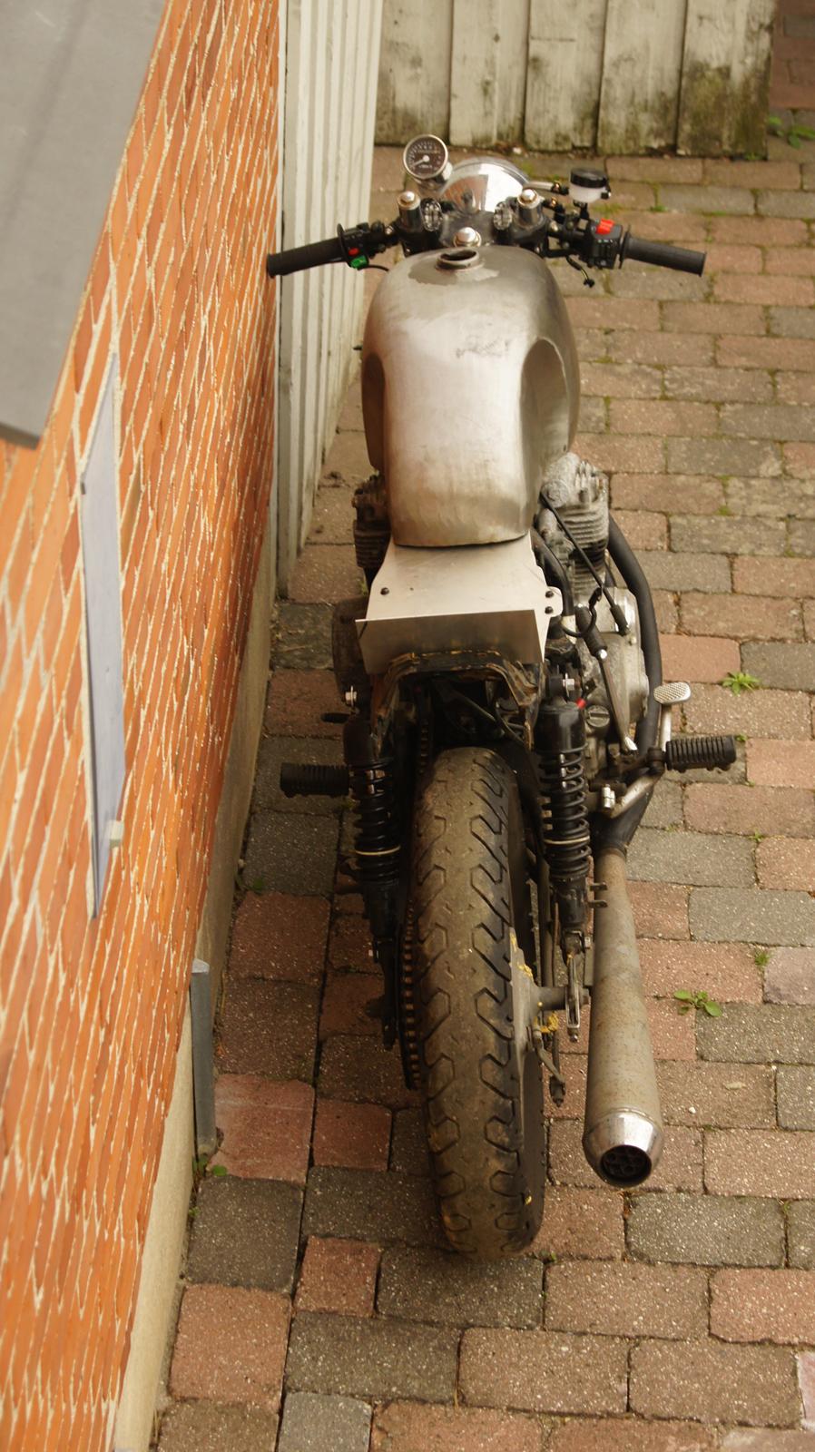 Honda CB 400 F Supersport billede 12