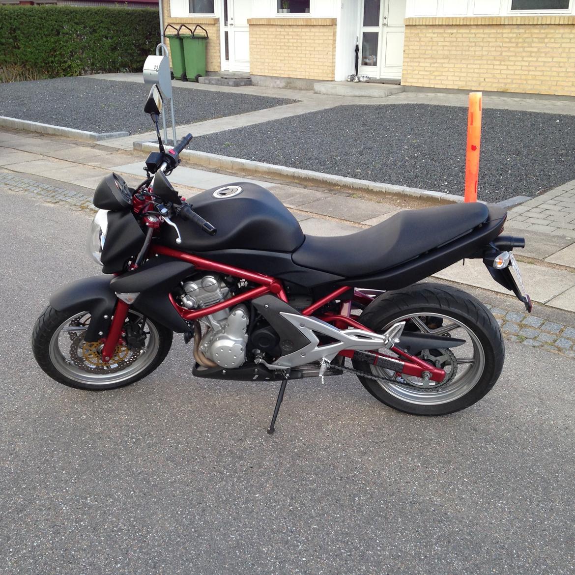 Kawasaki ER-6N billede 4