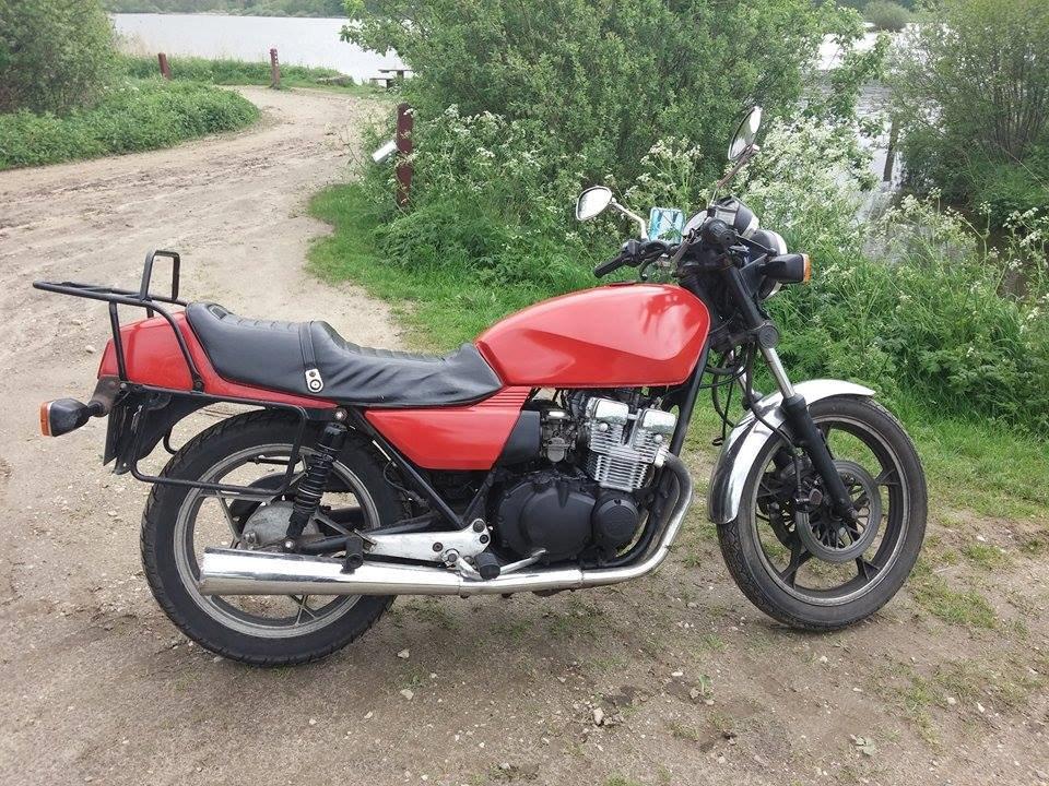 Suzuki gsx 400 katana