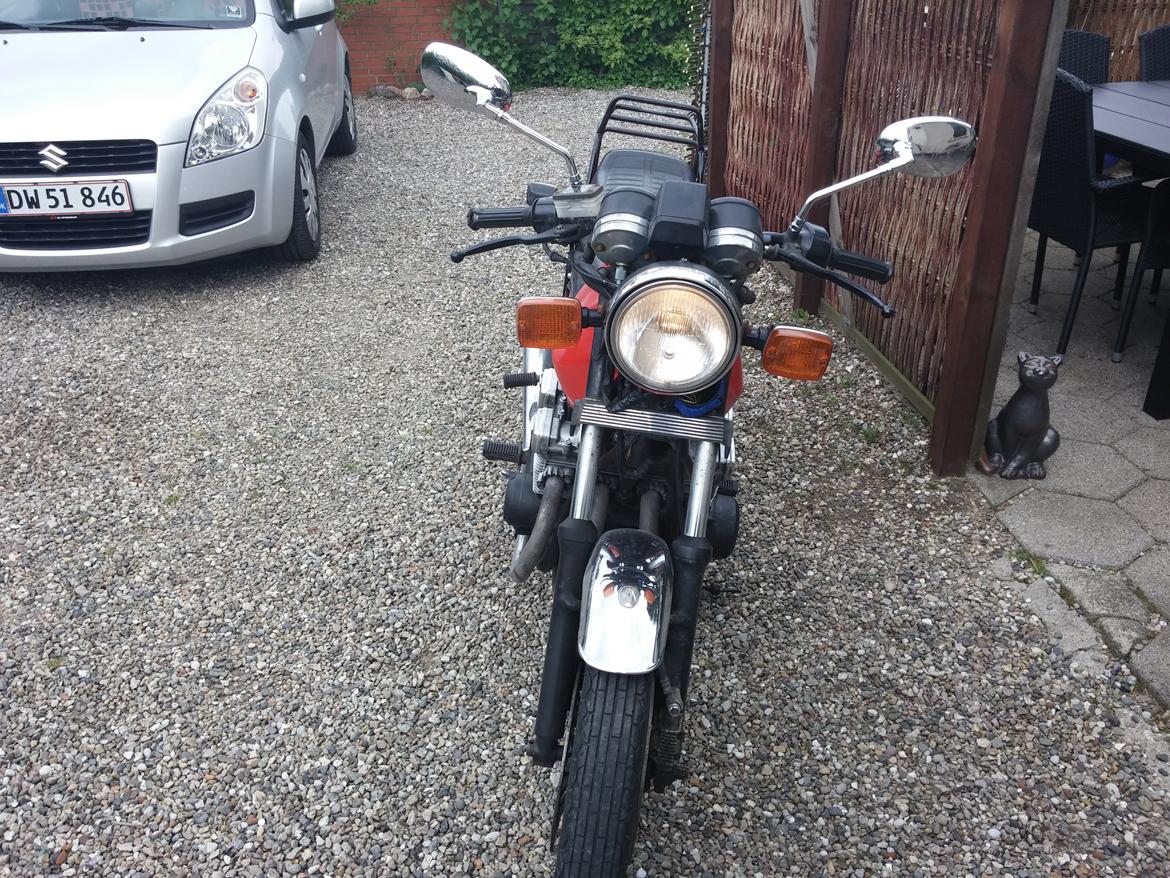 Suzuki GSX 400 F Katana billede 5