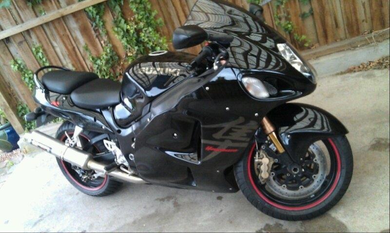 Suzuki GSX 1300RZK3 - Sådan ser hun ud med et afgangsrør :) billede 10