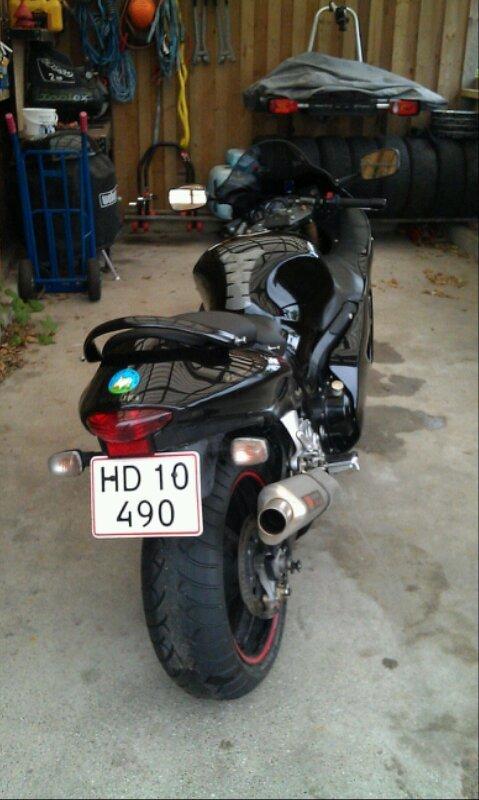 Suzuki GSX 1300RZK3 billede 11
