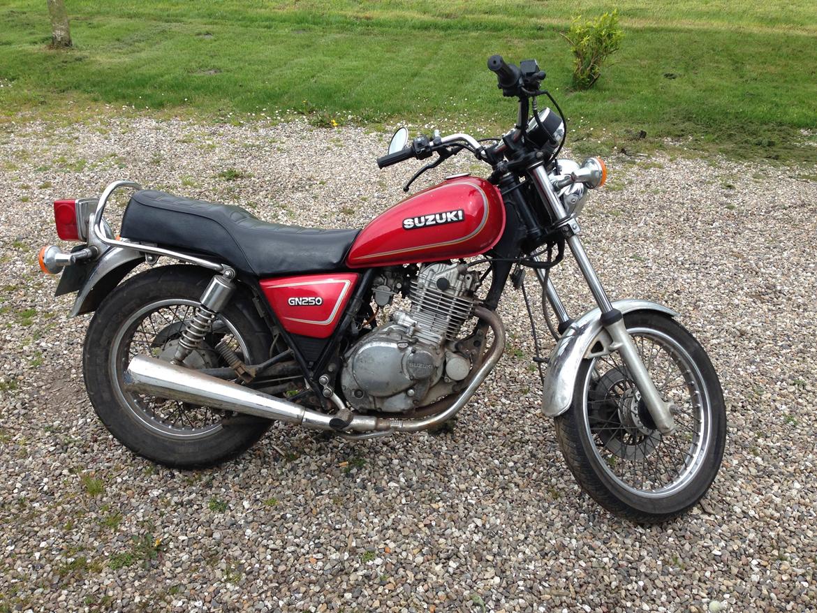 Suzuki GN 250 -solgt-  billede 2