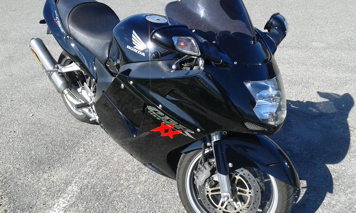 Honda CBR 1100XX Blackbird billede 1