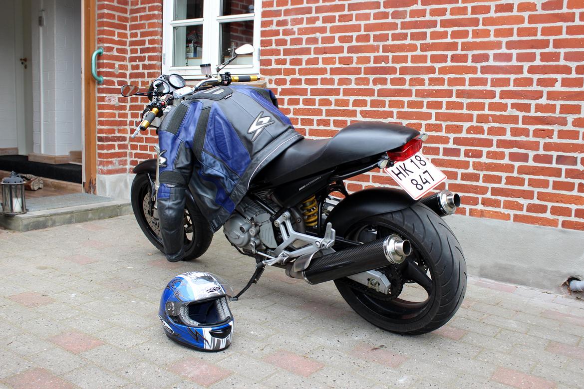 Ducati Monster 900 Dark ie billede 14
