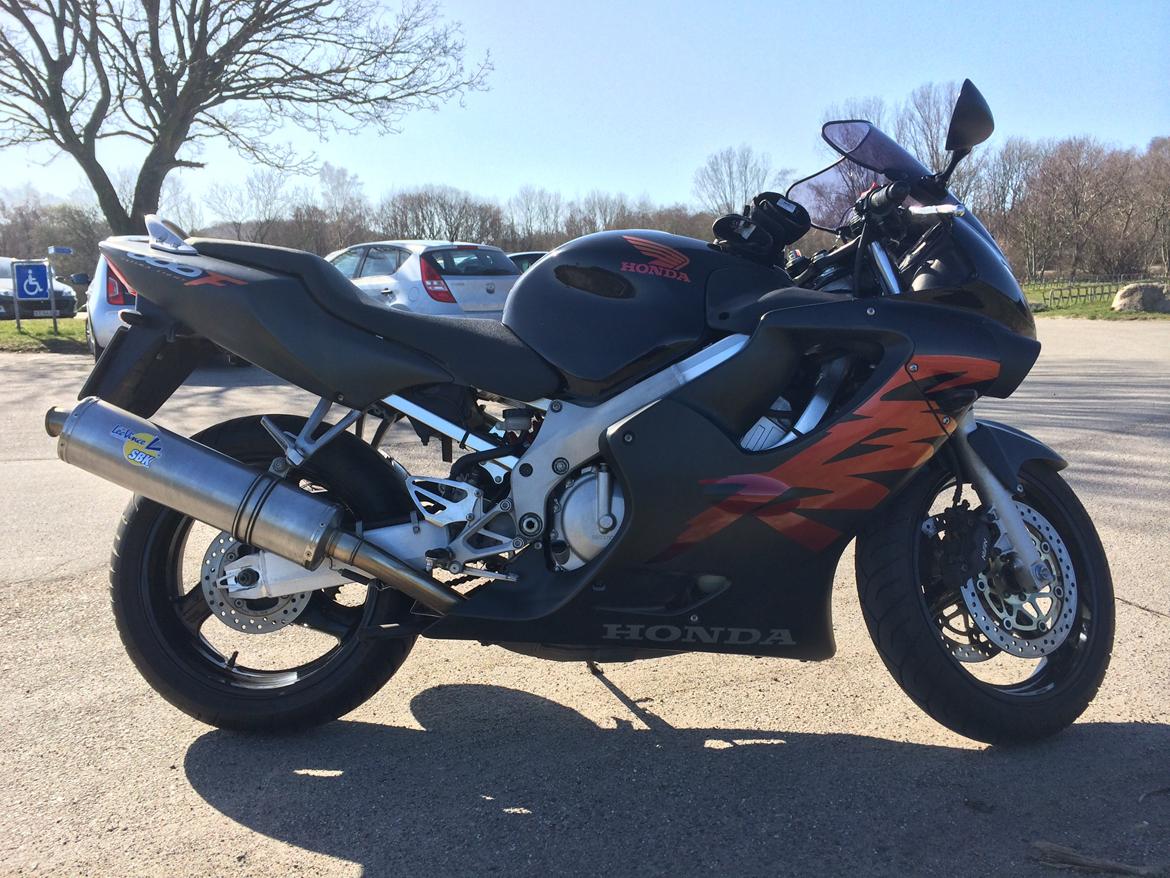 Honda CBR 600 F4 billede 5