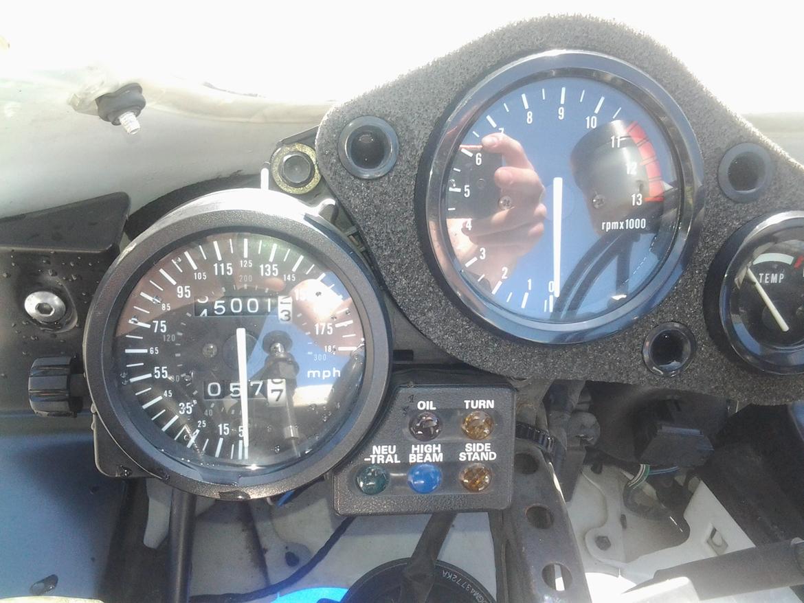 Honda CBR 900 RR SC28 billede 13