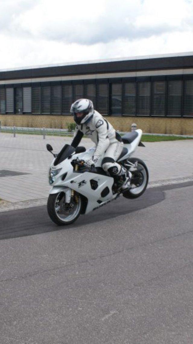 Suzuki Gsxr 600 billede 7