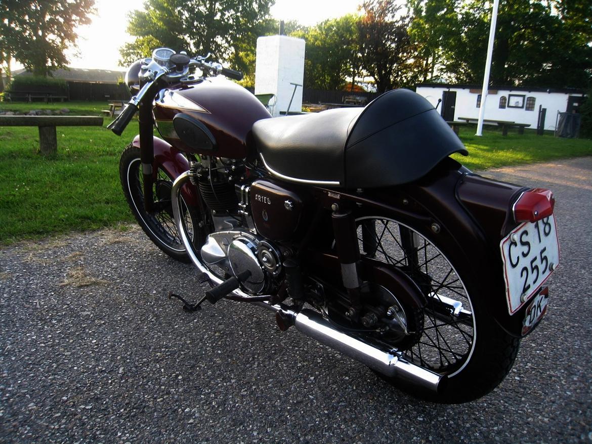 Ariel Huntmaster billede 4