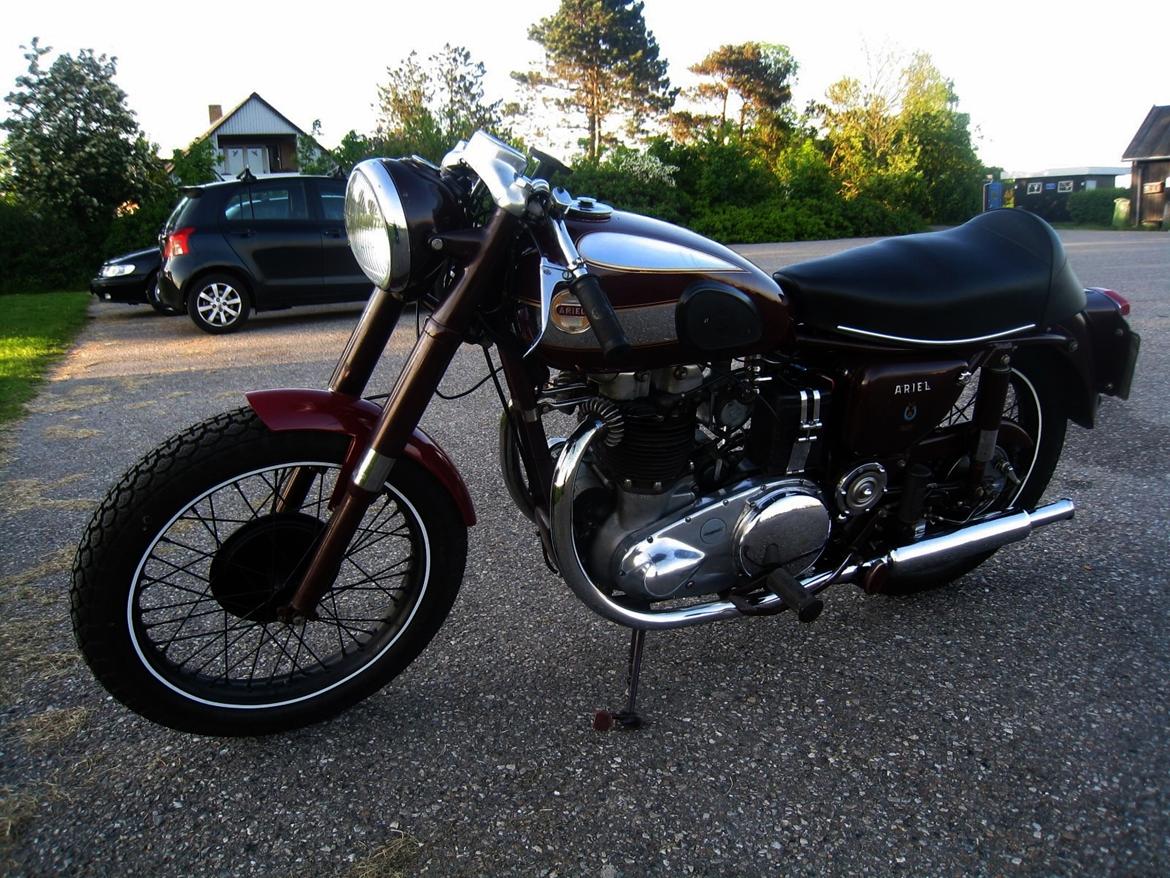 Ariel Huntmaster billede 6