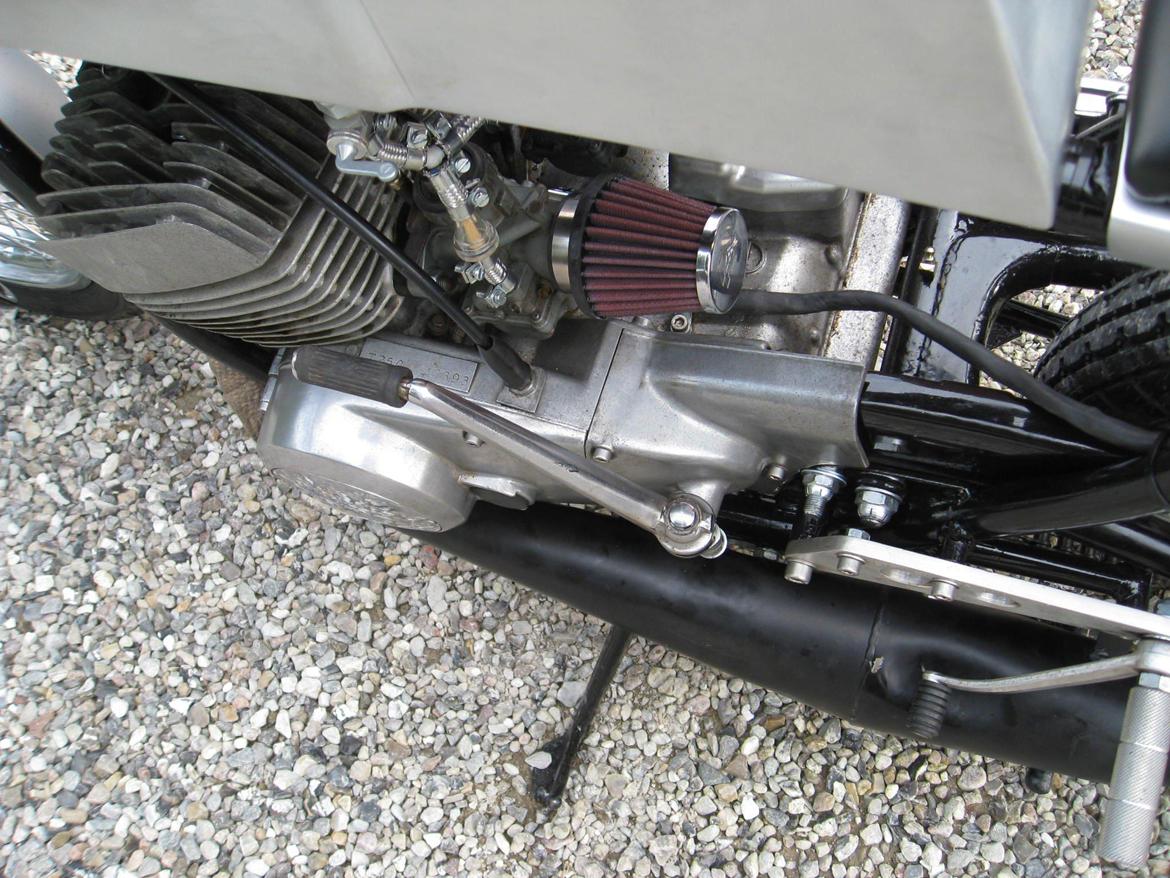 Suzuki T250 Cafe racer billede 7