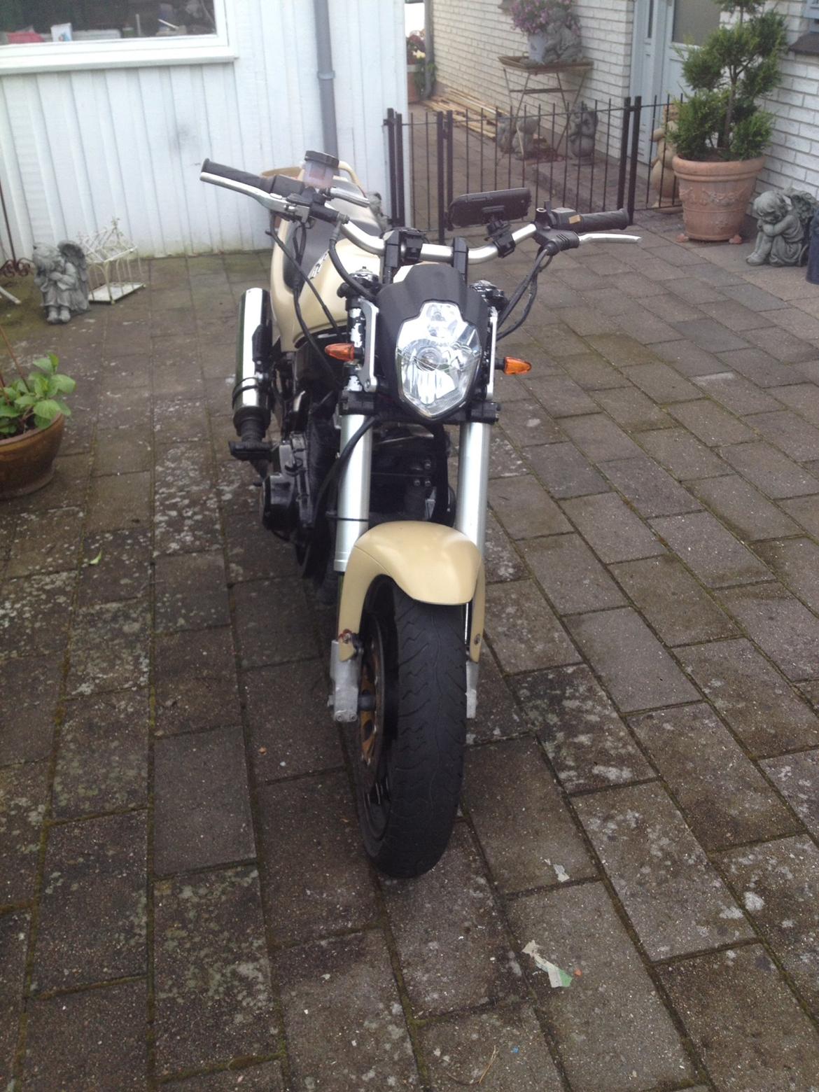 Suzuki GS500E billede 7