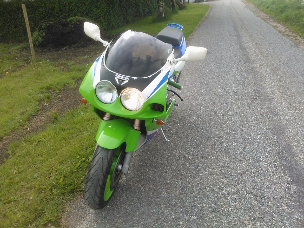 Kawasaki ZXR 750L billede 4