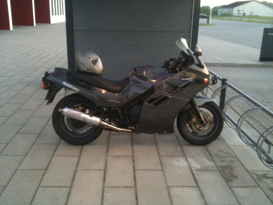 Suzuki GSX 1100 F billede 13
