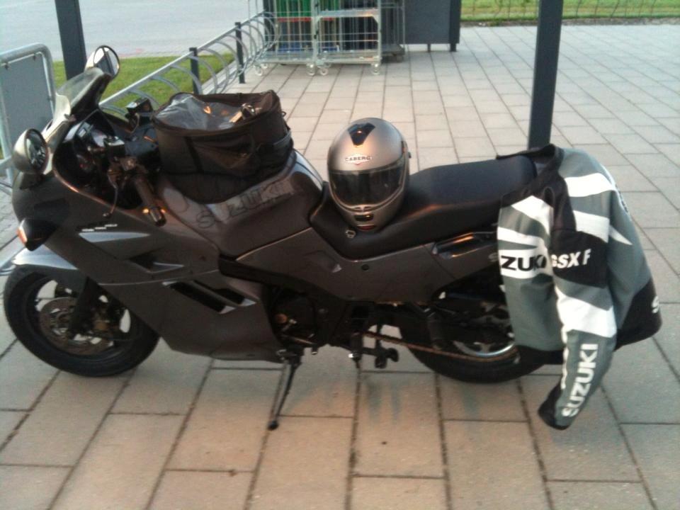 Suzuki GSX 1100 F billede 17