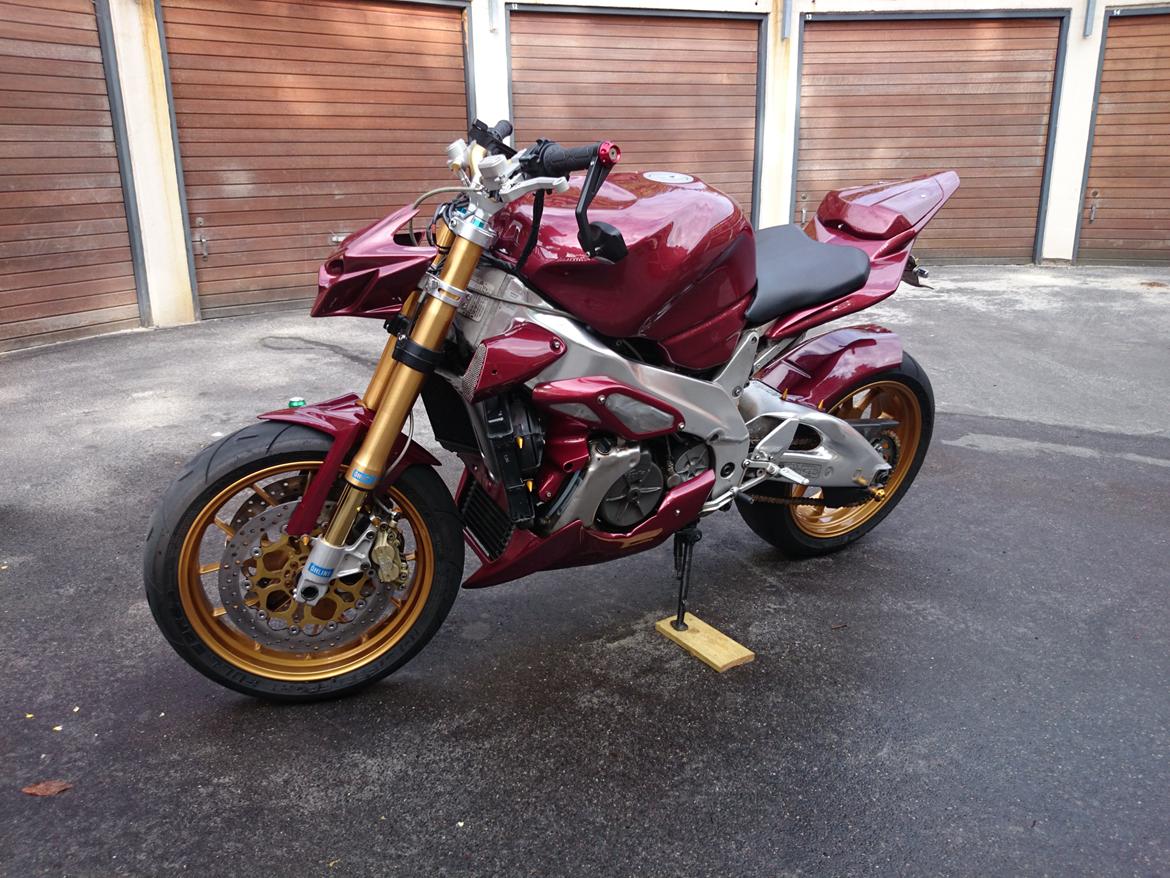 Aprilia RSV Mille R billede 4