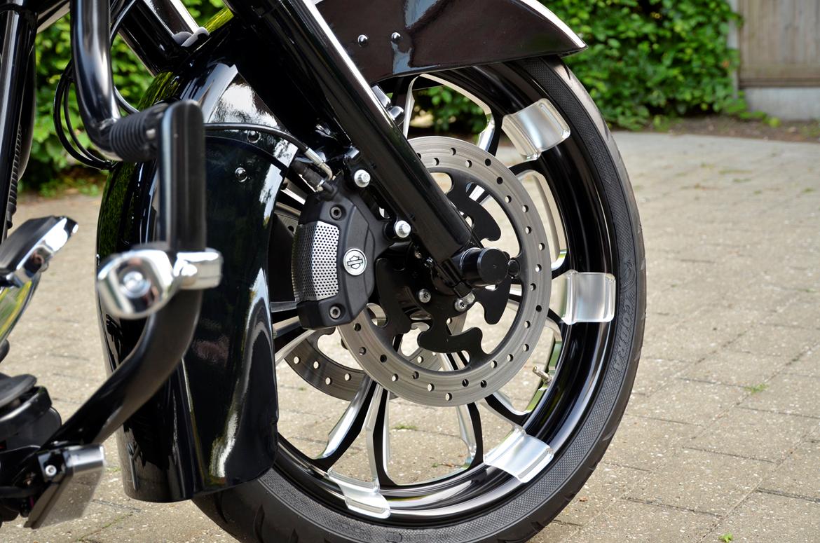 Harley Davidson FLHX Street Glide billede 13