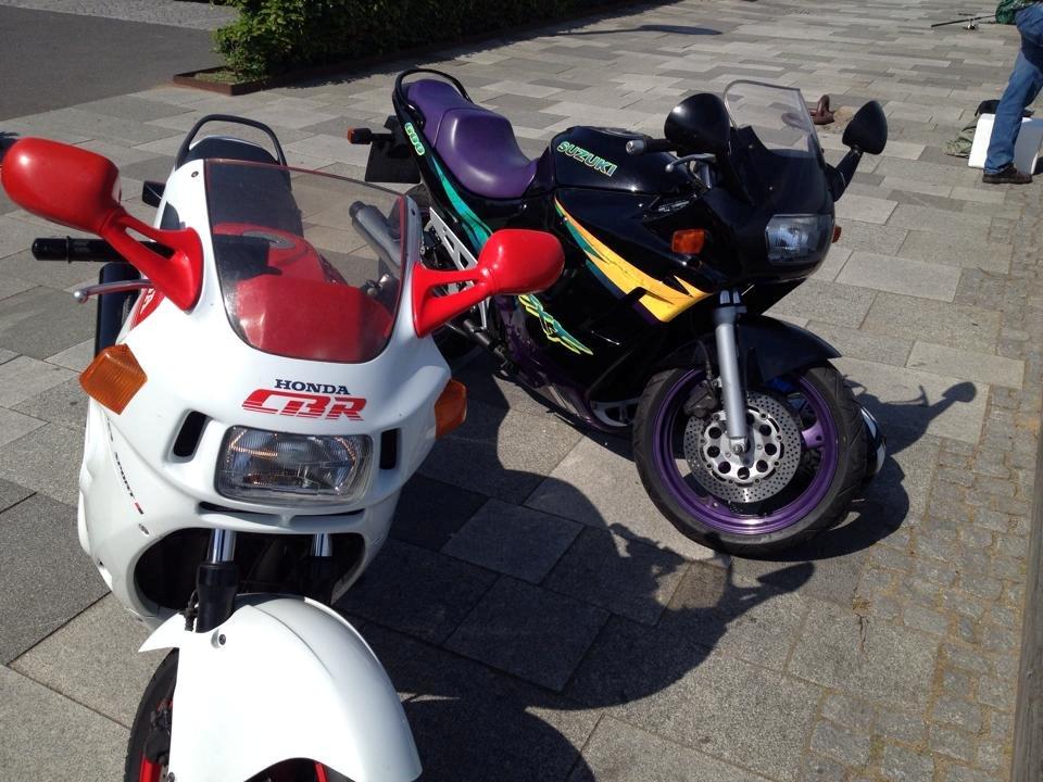 Honda CBR 1000f sc21 billede 5