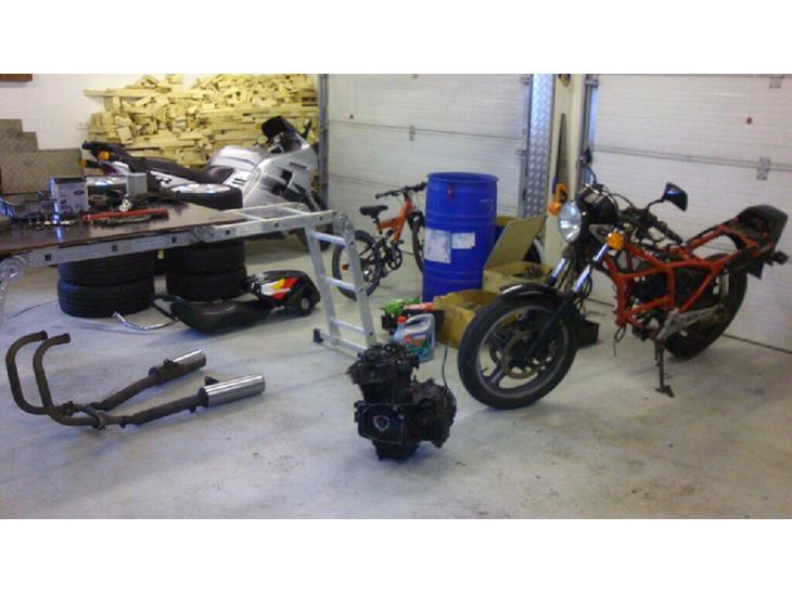 {{currentPhoto.altText}} billede {{currentPhoto.number}}