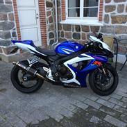 Suzuki GSX-R 750 K7