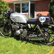 Yamaha XJ550 (4v8) - Café Racer