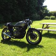 Yamaha XJ550 (4v8) - Café Racer