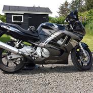 Honda cbr 600 f3