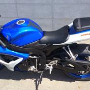 Suzuki GSXR 600