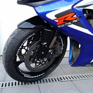 Suzuki GSXR 750