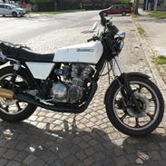 Kawasaki KZ550