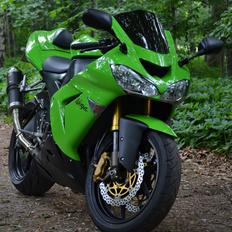 Kawasaki ZX10R - Solgt