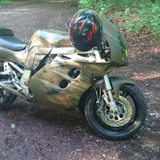 Suzuki GsxR SevenEleven 750w