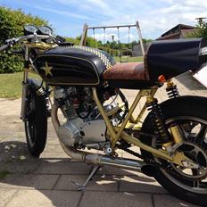 Yamaha xs 400 cafe racer (solgt)