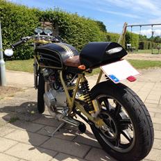 Yamaha xs 400 cafe racer (solgt)