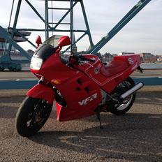Honda VFR 750 RC24/2