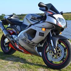 Aprilia RSV 1000 Mille