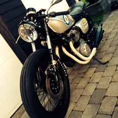 Honda CB500 Four Café Racer