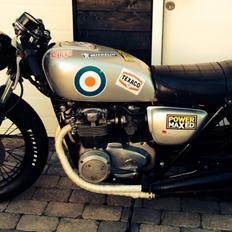 Honda CB500 Four Café Racer