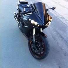 Yamaha R6