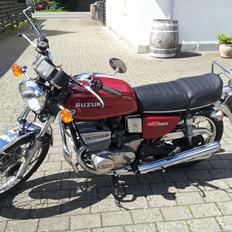 Suzuki GT380/solgt