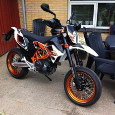 KTM 690 SMC-R
