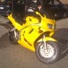 Honda VFR 750 RC36/2