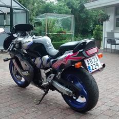 Suzuki GSXR 750