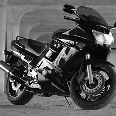 Honda CBR 1000 F