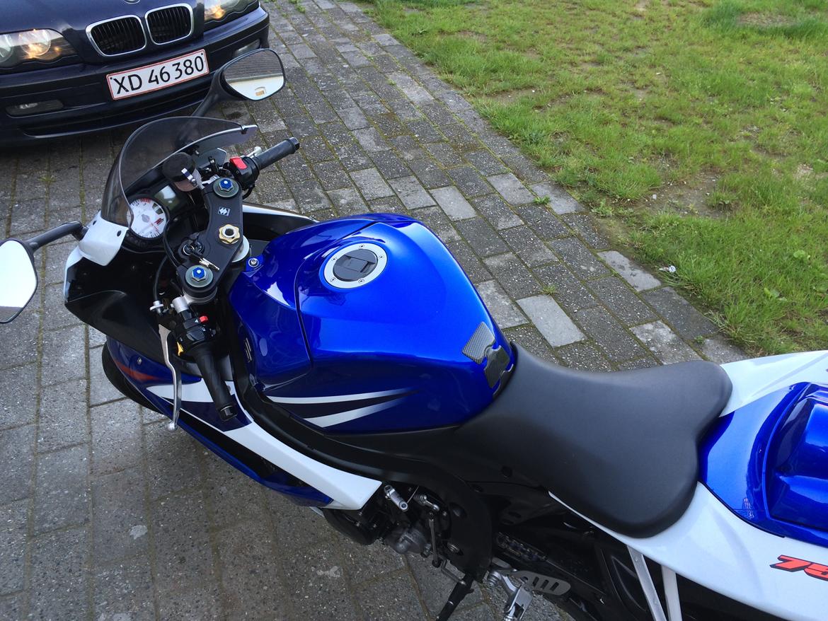 Suzuki GSX-R 750 K7 billede 7