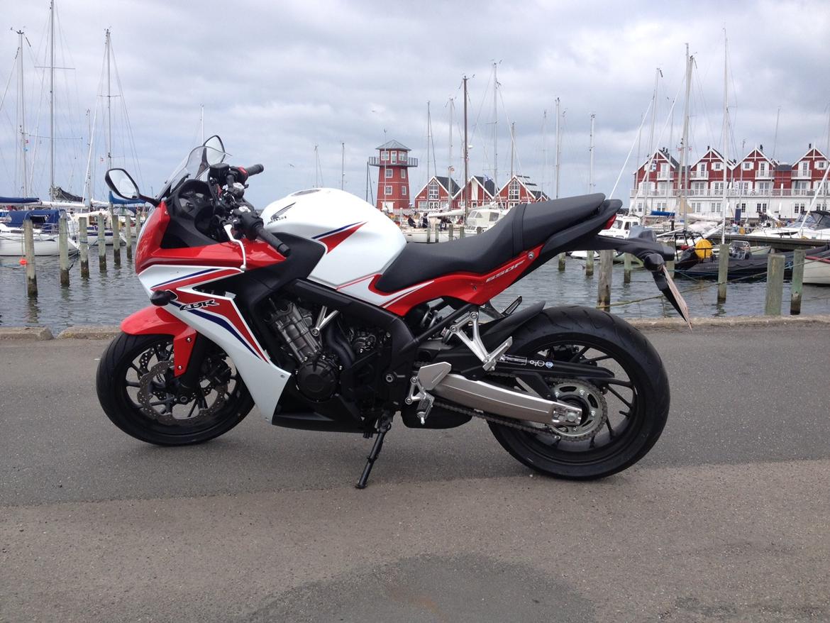 Honda CBR 650 FA billede 1
