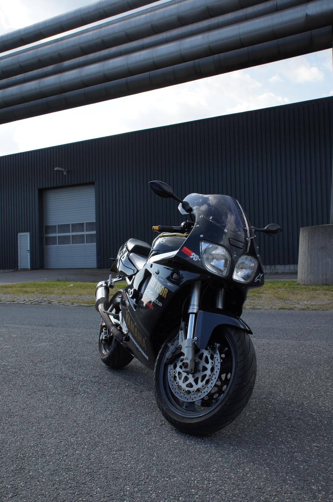 Yamaha Yzf 750 R billede 8